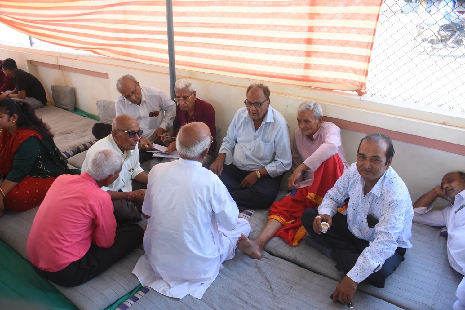 મોરબીના મોડપર ગામે હનુમાન મંદિરે ભટ્ટ પરિવાર દ્વારા મારૂતી યજ્ઞ યોજાયો