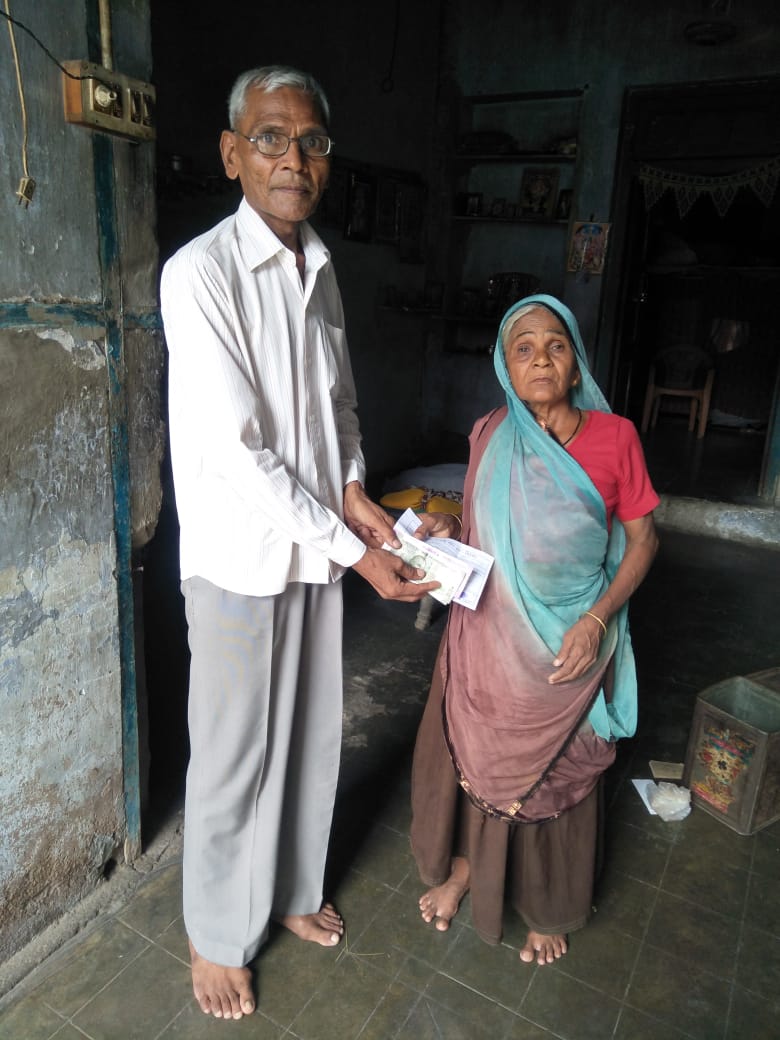 2012માં સમાજના નબળા વર્ગના ઉત્થાન માટે બનેલી સંસ્થા વટવૃક્ષ બની