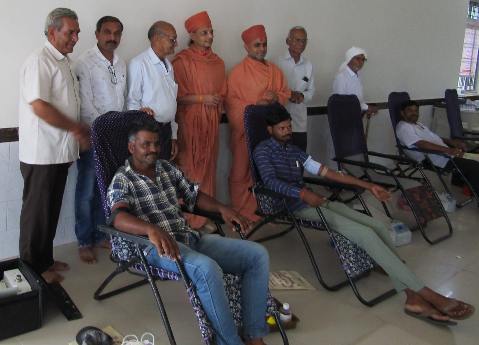 ખાખરેચી ગામને લીલુછમ ઉપવન બનાવવા રોપાનું વિતરણ કરાયું