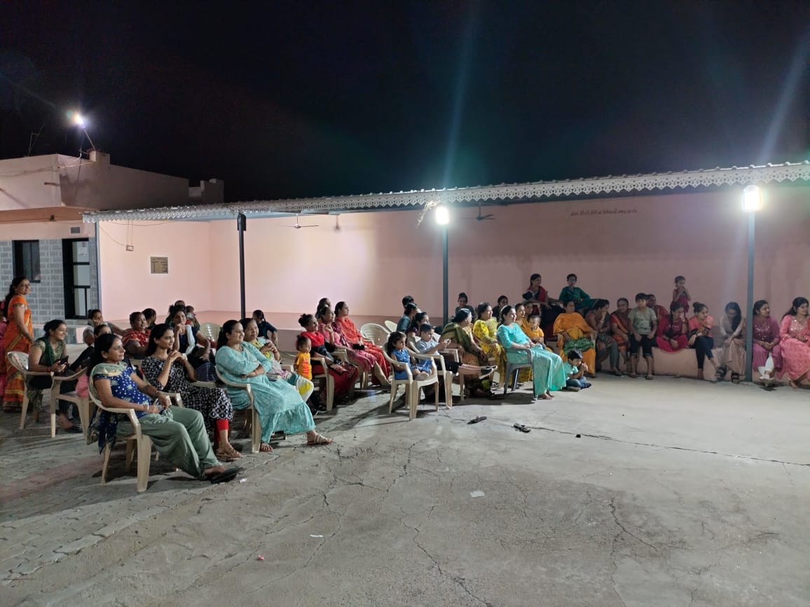 મોરબી શ્રી પરશુરામ યુવા ગૃપ દ્વારા જયા પાર્વતી ના રાત્રી જાગરણ નીમતે દાંડિયા રાસ અને ફળાહારનું આયોજન કરાયું 