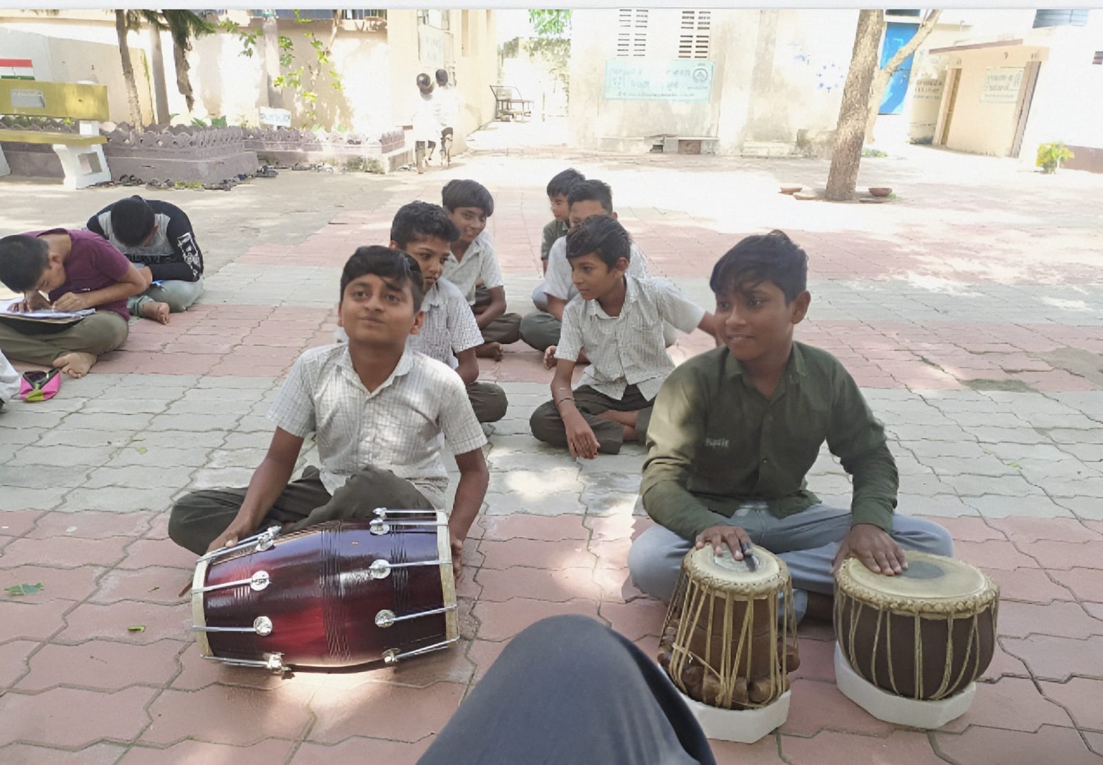 શ્રી હડમતિયા કન્યા તાલુકા શાળામાં કલા મહોત્સવ યોજાયો.. 