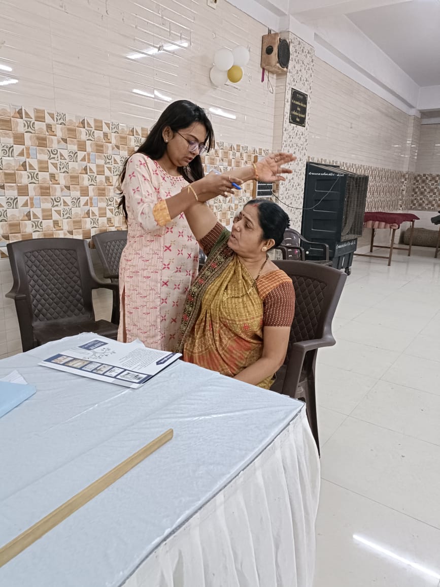 મોરબીમાં રવિવારે જલારામ મંદિરમાં યોજાયેલ નિ:શુલ્ક ફિઝીયોથેરાપી કેમ્પમા ૬૫ દર્દીઓએ લાભ લીધો... 