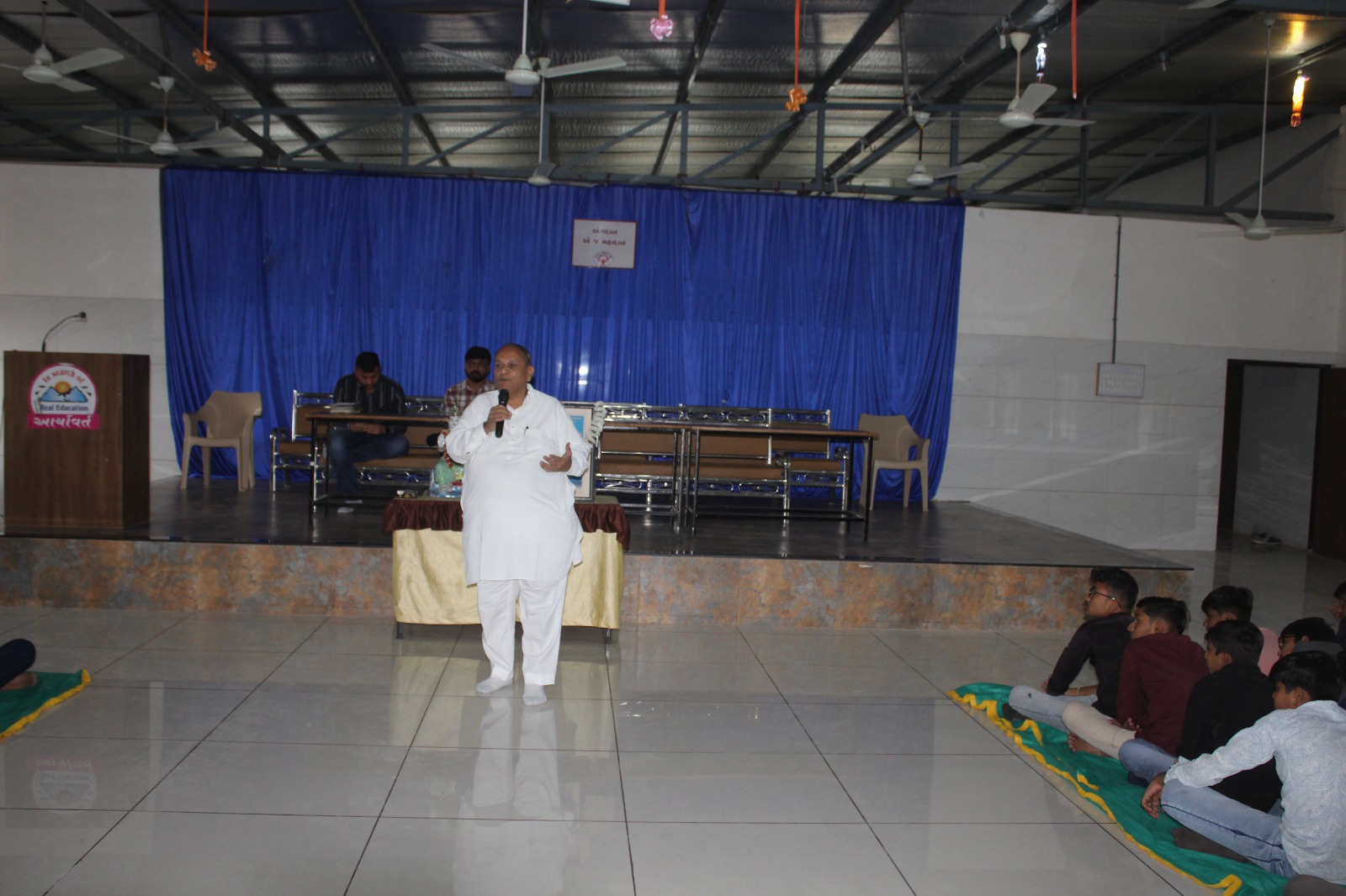 મોરબીમાં વિધાર્થીઓને અંગદાન કરવા માટે સંકલ્પબંધ કરાયા

અંગદાનથી માનવ જિંદગીઓ બચી જતી હોવાથી અંગદાનથી શ્રેષ્ઠ એકેય પુણ્ય ન હોવાનું સમજાવ્યું