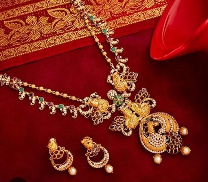 મોરબીના રવાપર રોડ પર આવેલ ઉમા હોલમાં બહેનો માટે કાલથી બે દિવસીય ઉમા એક્ઝિબિશનનો ધમાકેદાર પ્રારંભ ઇમિટેશન, લેડીઝ વેર સહિતની મોટાભાગની અવનવી વેરાયટીઓ એક જ સ્થળે ઉપલબ્ધ