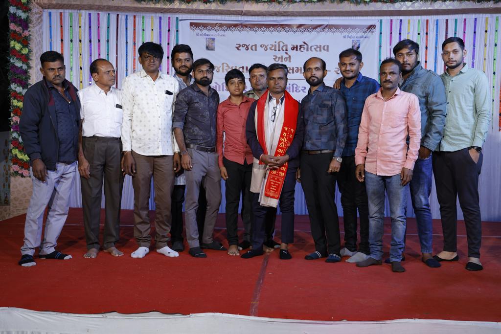 ખોડલધામ નેકનામમાં શ્રી ખોડિયાર માતા મંદિરનો રજત જયંતિ મહોત્સવ તા. ૨૪/૧૨/૨૦૨૩ના ભવ્યાતિભવ્ય રીતે ઉજવાયો. 