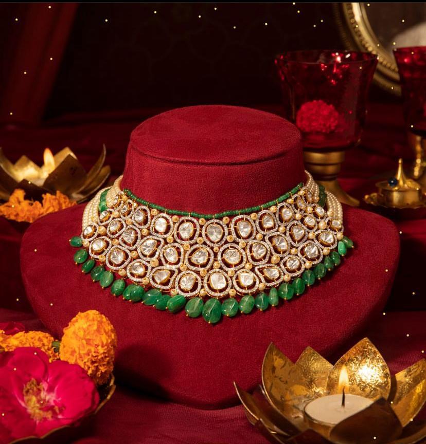 ત્રણ દિવસ બાદ જે.પી.જવેલર્સ દ્વારા મોરબીમાં ખૂબસૂરતી પર ચાર ચાંદ લગાડતા, સોના-હીરા જડિત જવેલરીનું ભવ્ય એક્ઝીબીશન શરૂ થવા જઈ રહ્યું છે..

કુટુંબમાં આવનાર લગ્ન પ્રસંગ હોય, તહેવાર હોય કે આભૂષણ પ્રત્યે તમારી લાલસા.... દરેક માટે 
શ્રેષ્ઠ સ્થાન, જે.પી જવેલર્