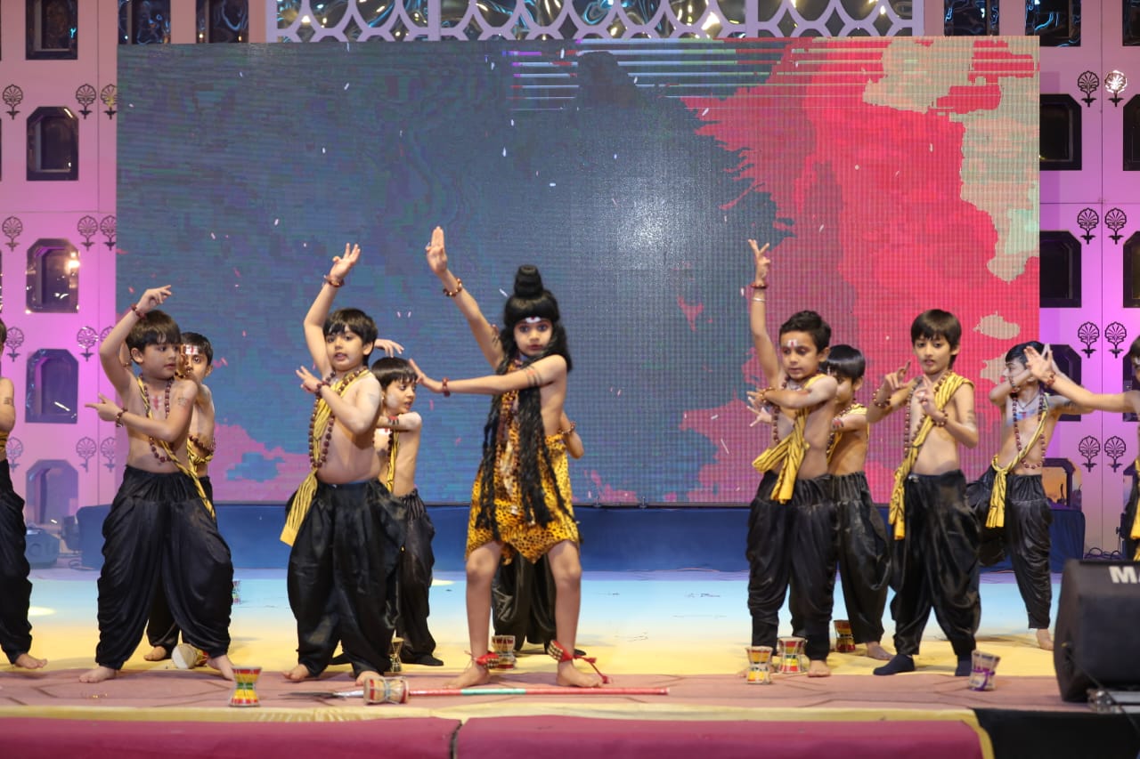 નવયુગ પ્રેપ સેક્સનમાં એન્યુઅલ ફંક્સન તરંગનું ધમાકેદાર આયોજન કરાયું હતું 