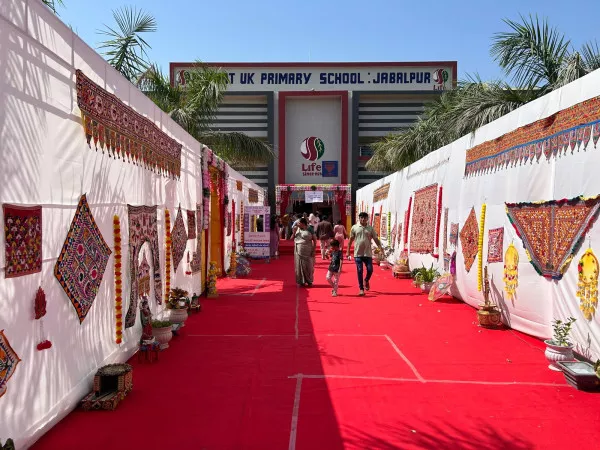 ટંકારાના જબલપુરના મતદાન મથકનો માહોલ