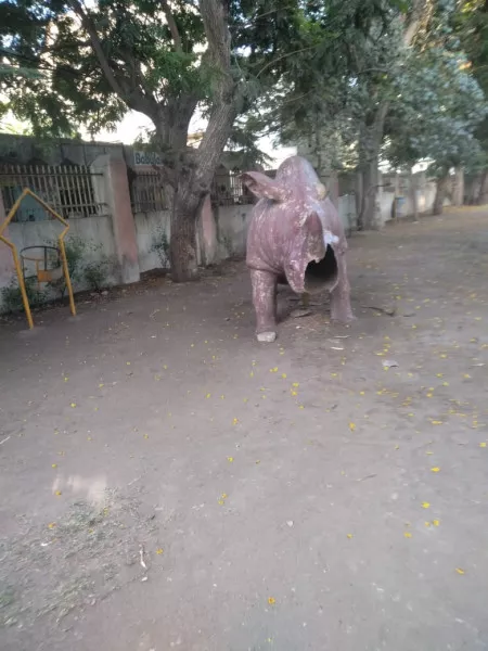 મોરબી નગરપાલિકા તંત્રના પાપે બાગ બગીચાનો ભૂતકાળ ભવ્ય વર્તમાન ખંડેર