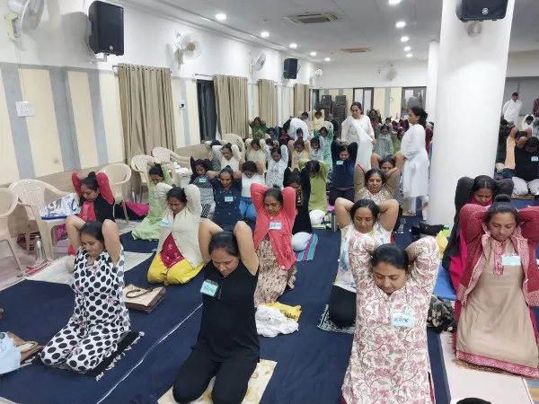 શારીરિક માનસિક તંદુરસ્તી માટે યોગ ખૂબ જ આવશ્યક હોવા પર ભાર મુકાયો
