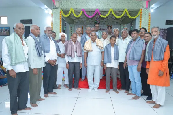 મોરબીના મહેન્દ્રનગરમાં ઓડિયા પરિવાર દ્વારા સેવાકીય પ્રવૃત્તિ કરતા કર્મવિરોનો સન્માન સમારોહ યોજ્યો