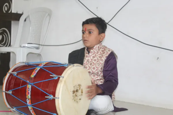 મોરબીના પ્રજાપતિ સમાજના બાળ કલાકારો જીલ્લા કક્ષાની બાળ પ્રતિભા શોધ સ્પર્ધામાં પ્રથમ