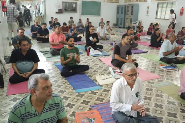 મોરબીમા વિશ્વ ડાયાબિટીસ દિવસ નિમિતે યોગ શિબિરનો પ્રારંભ