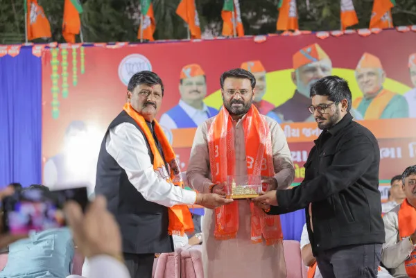 મોરબી- માળીયા વિધાનસભા વિસ્તારના ભાજપનું સ્નેહ મિલન યોજાયું
