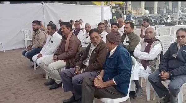 મોરબી જિલ્લા કોંગ્રેસે સ્વ. ડો. મનમોહનસિઘને  શ્રદ્ધાંજલિ અર્પણ કરી
