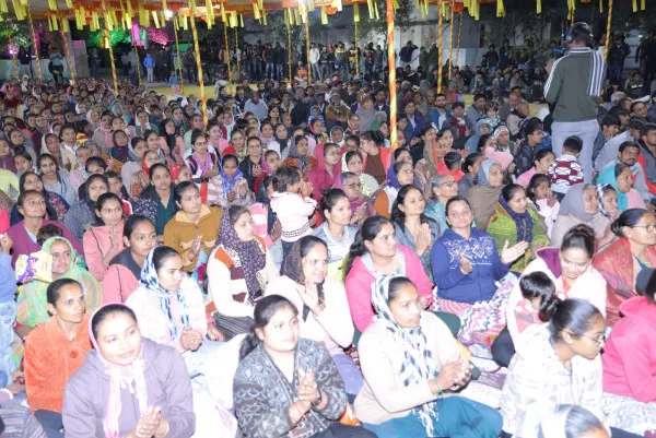 સ્વામી વિવેકાનંદ જન્મ જયંતી નિમિત્તે રાજપર તાલુકા શાળામાં રંગ તરંગ કાર્યક્રમનું આયોજન કરવામાં આવ્યું હતું.