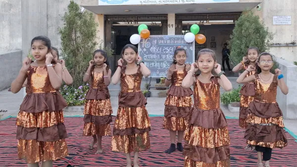 મોટીબરાર ગામે 76માં પ્રજાસત્તાક પર્વની ઉત્સાહભેર ઉજવણી કરવામાં આવી

