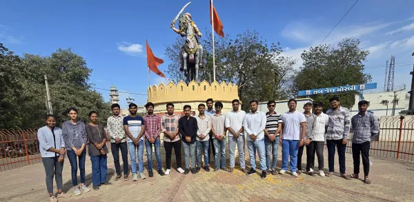 ABVP મોરબી દ્વારા છત્રપતિ શિવાજી મહારાજની જન્મજયંતી નિમિત્તે પુષ્પ અર્પણનો કાર્યક્રમ યોજાયો
