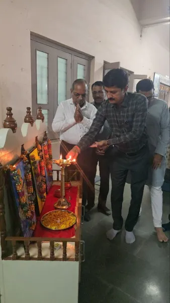 વિશ્વ માતૃભાષા દિવસ નિમિત્તે વ્યાકરણબાગ અને સાંસ્કૃતિક કાર્યક્રમ યોજાયો