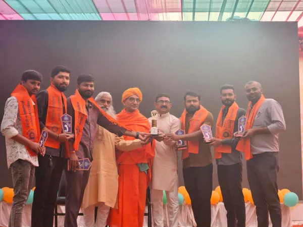 દયાનંદ સરસ્વતિના જન્મ જંયતિ નિમિત્તે રાત્રિપ્રકાશ વોલીબોલ શુટીંગ ટુર્નામેન્‍ટ યોજાઈ
