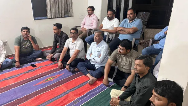 મોરબી જિલ્લા ભા.જ.પ. પ્રમુખ જયંતિભાઈ રાજકોટિયાએ કર્યા સંઘ “કાર્યાલય દર્શન”
