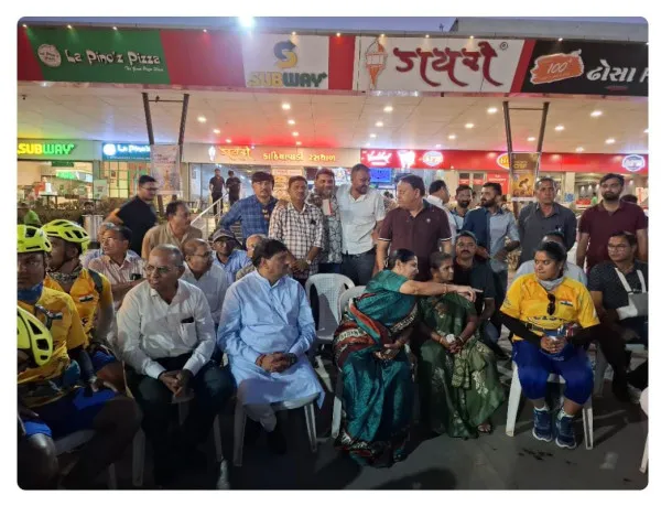 માળીયામાં કચ્છથી કન્યા કુમારી સુધીની સાયકલ રેલીનું ઉમળકાભેર સ્વાગત
