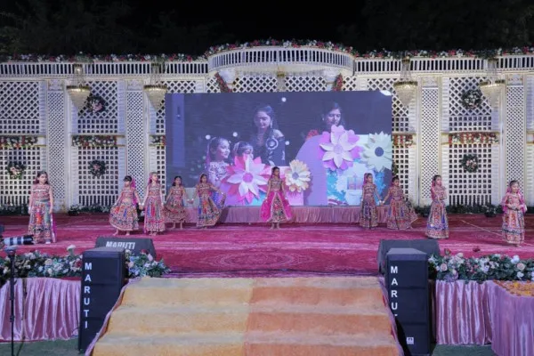 નવયુગ પ્રેપ શેક્સનમાં ધમાકેદાર એન્યુઅલ ફંક્શન યોજાયું