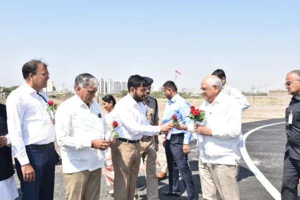 મોરબીની ભૂમિ પર મુખ્યમંત્રી ભૂપેન્દ્ર પટેલનું મહાનુભાવો દ્વારા ઉષ્માભર્યું સ્વાગત
