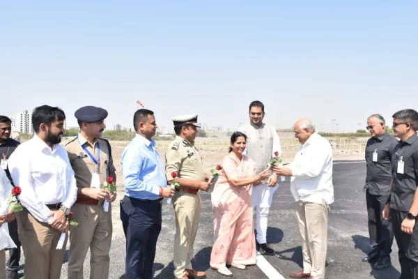 મોરબીની ભૂમિ પર મુખ્યમંત્રી ભૂપેન્દ્ર પટેલનું મહાનુભાવો દ્વારા ઉષ્માભર્યું સ્વાગત
