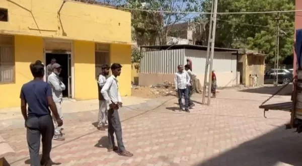 મોરબીના નાની વાવડી ગામેથી યુવકની હત્યા કરાયેલ હાલતમાં લાશ મળી આવી