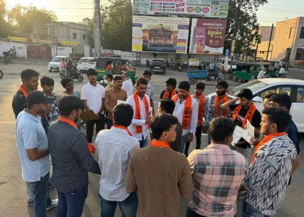 ABVP મોરબી દ્વારા આતંકી હુમલાનો વિરોધ કરી મૃતકોને શ્રદ્ધાંજલિ અર્પણ કરાઈ