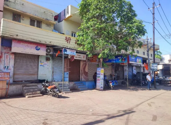 આતંકી ઘટનાના વિરોધમાં ટંકારા બંધ : મૌન રેલી યોજી દિવંગતોને શ્રંધ્ધાજલી અર્પણ
