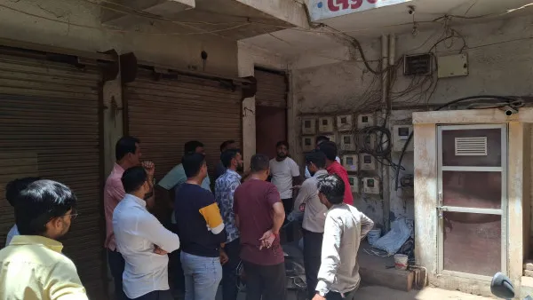 મોરબીના લાતીપ્લોટમાં સહમતી વગર સ્માર્ટ મીટર નાખી દીધાનો વેપારીઓનો આરોપ 
