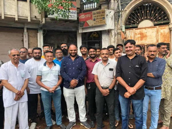 ઓપરેશન સિંદુરની સફળતાની ખુશીમાં ગ્રીનચોકમાં આતશબાજી.