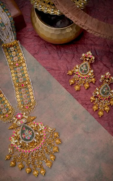 મોરબીની મહિલાઓ માટે અહમદાબાદ થી જ્વેલ વર્લ્ડ જ્વેલર્સ ની સોનાની ખરીદીનો સુવર્ણ અવસર, તા.10/11/12 મે સુધી મહારાણી ગોલ્ડ & જવેલરી એક્ઝિબિશન