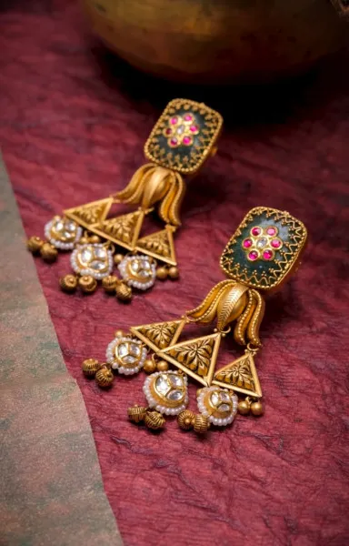 મોરબીની મહિલાઓ માટે અહમદાબાદ થી જ્વેલ વર્લ્ડ જ્વેલર્સ ની સોનાની ખરીદીનો સુવર્ણ અવસર, તા.10/11/12 મે સુધી મહારાણી ગોલ્ડ & જવેલરી એક્ઝિબિશન