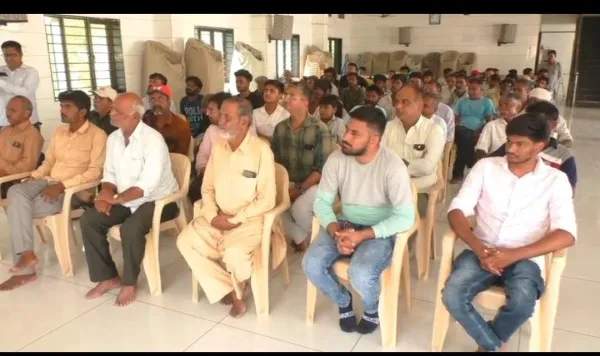 મોરબીના દરિયાઈ વિસ્તારનું નિરીક્ષણ કરી શંકાસ્પદ હિલચાલ અંગે પોલીસને જાણ કરો : રેન્જ આઈજી