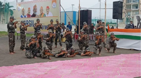 મોરબીમાં કારગિલ  વિજય દિવસ નિમિતે ભાજપ દ્વારા સૈનિકોનું મુઠી ઉંચેરું સન્માન કરાયું

