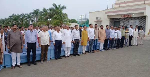 મોરબીમાં કારગિલ  વિજય દિવસ નિમિતે ભાજપ દ્વારા સૈનિકોનું મુઠી ઉંચેરું સન્માન કરાયું
