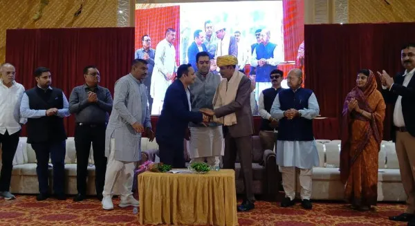 સમાજના યુવાનોને શિક્ષિત કરવા પણ આપણે સૌએ પ્રયત્ન કરવા જોઈએ : રિવાબા જાડેજા