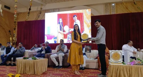 સમાજના યુવાનોને શિક્ષિત કરવા પણ આપણે સૌએ પ્રયત્ન કરવા જોઈએ : રિવાબા જાડેજા