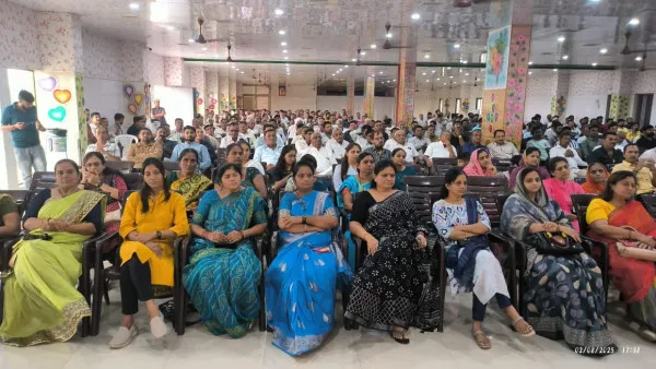 મોરબીમાં રૂ.27.55 કરોડના 18 વિકાસ કામોનું લોકાર્પણ-ખાતમુહૂર્ત કરતા સાંસદ, ધારાસભ્ય