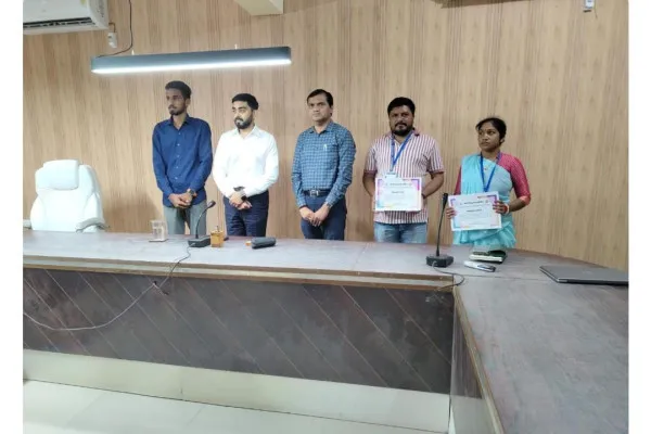 મોરબીના ઝોન નં.4ની વિઝિટ કરી મ્યુનિ. કમિશનરે સફાઈ કામગીરીનું નિરીક્ષણ કર્યું