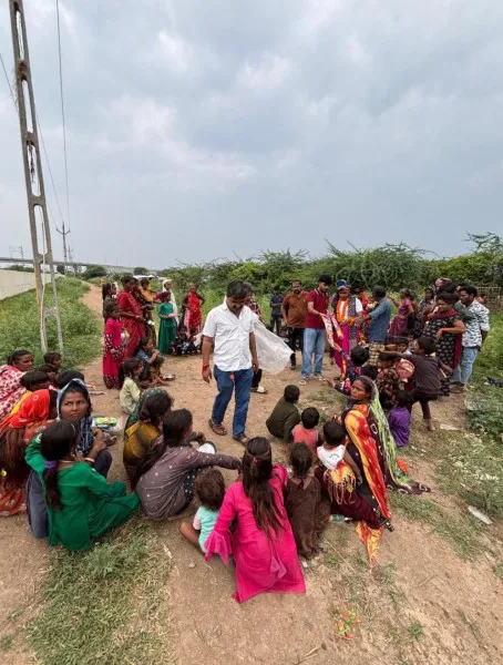 કૃષ્ણના ગેટઅપમાં 1500થી વધુ બાળકોને રમકડાં અને મીઠાઈ આપી જન્માષ્ટમીની પ્રેરણાદાયી ઉજવણી 
