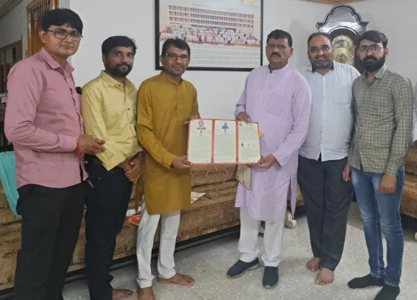 મોરબી જિલ્લાની તમામ પ્રાથમિક અને માધ્યમિક શાળામાં 'અમારી શાળા, અમારું સ્વાભિમાન કાર્યક્રમ યોજાશે
