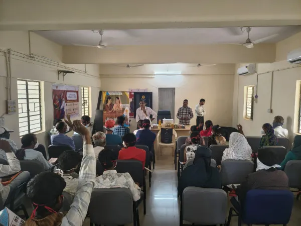 *મોરબીમાં વિટ્રીફાઇડના પ્રમુખ તથા સિરામિક ઉદ્યોગકારો દ્વારા 200 ટીબી દર્દીઓને પોષણ યુક્ત રાશન કીટનું વિતરણ 