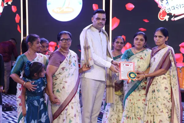 મનોદિવ્યાંગ બાળકોએ વાલીઓ સાથે સંકલ્પ નવરાત્રીમાં રાસ ગરબાનો મનભરીને આનંદ માણ્યો 