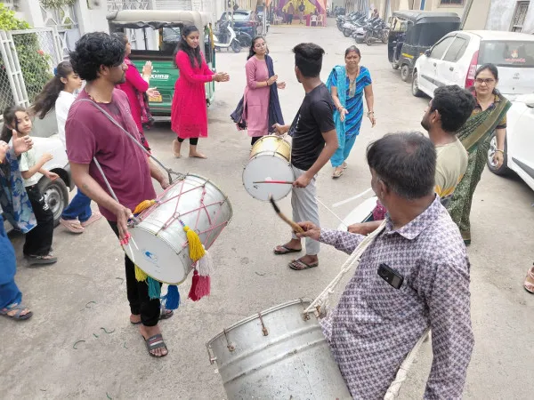 ​મોરબી મ.ક.સ.સુ. જ્ઞાતિ: શ્રી રુગનાથજી મહારાજ પધરામણી અને સમૂહ ભોજનનો ભવ્ય કાર્યક્રમ યોજાયો.
​