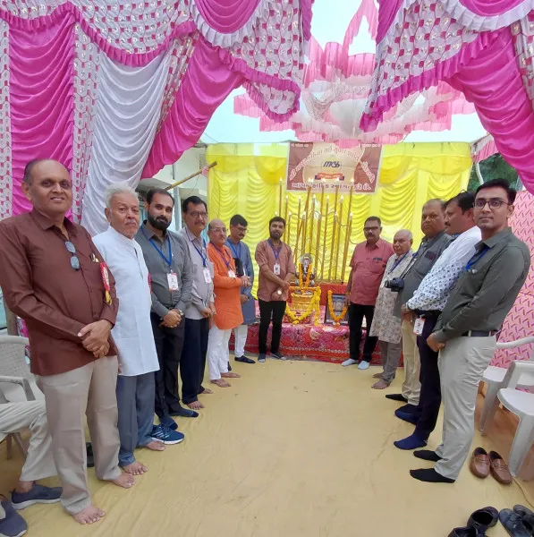 ​મોરબી મ.ક.સ.સુ. જ્ઞાતિ: શ્રી રુગનાથજી મહારાજ પધરામણી અને સમૂહ ભોજનનો ભવ્ય કાર્યક્રમ યોજાયો.
​