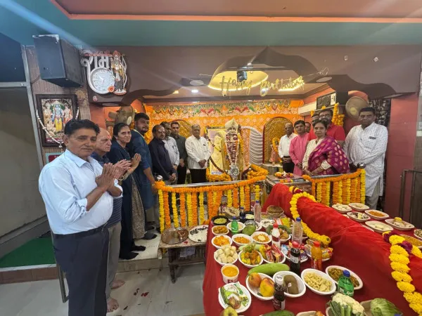 જલારામ બાપાની જન્મજયંતિ નિમિતે અગ્રણીઓએ લોહાણા સમાજના ૧૩ દિવંગત વડીલોને શ્રદ્ધાંજલિ આપી